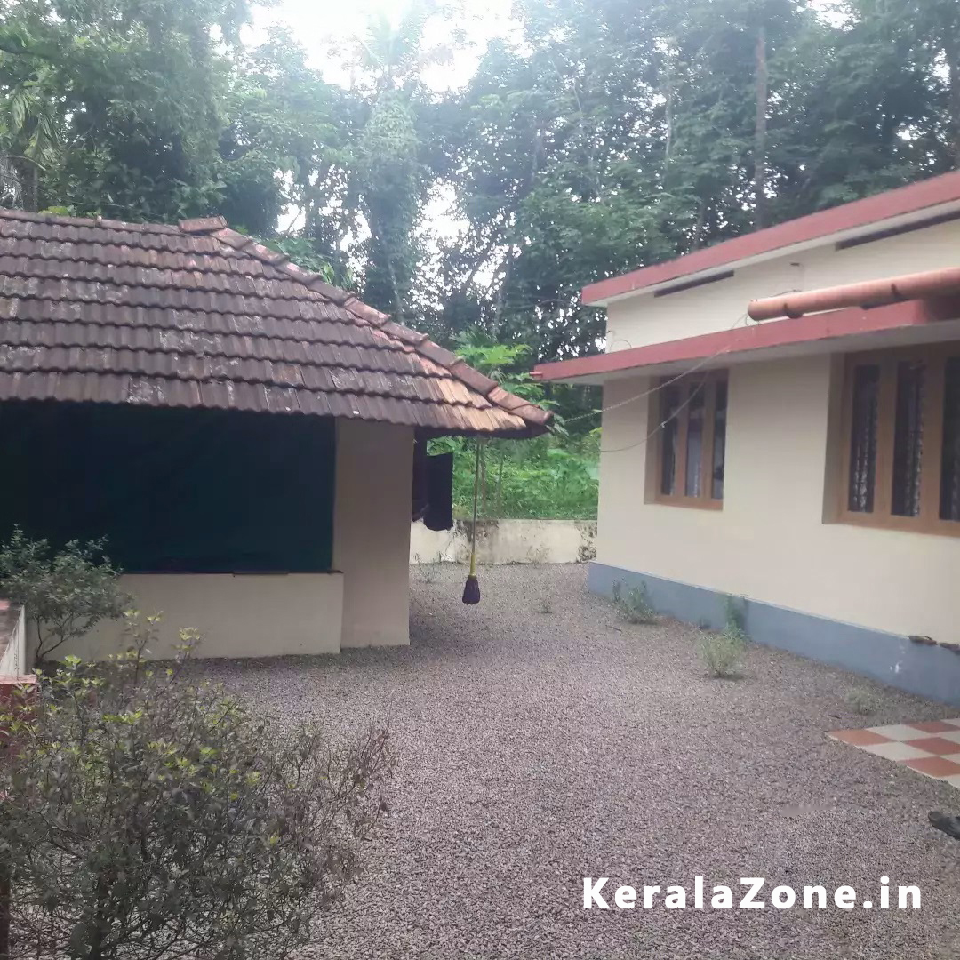 House For Sale at kothamangalam/ muvattupuzha Ernakulam Kerala Zone