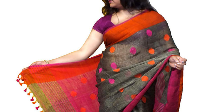 Buy Top 10 Celebrity Know About Paper Silk Sarees - Best Indian Collection  Saree - Gia Designer